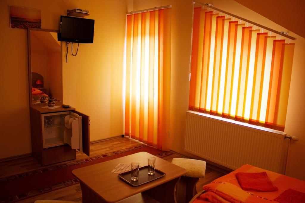 Bed and Breakfast Picnic Panzio Lunca de Sus Exterior foto